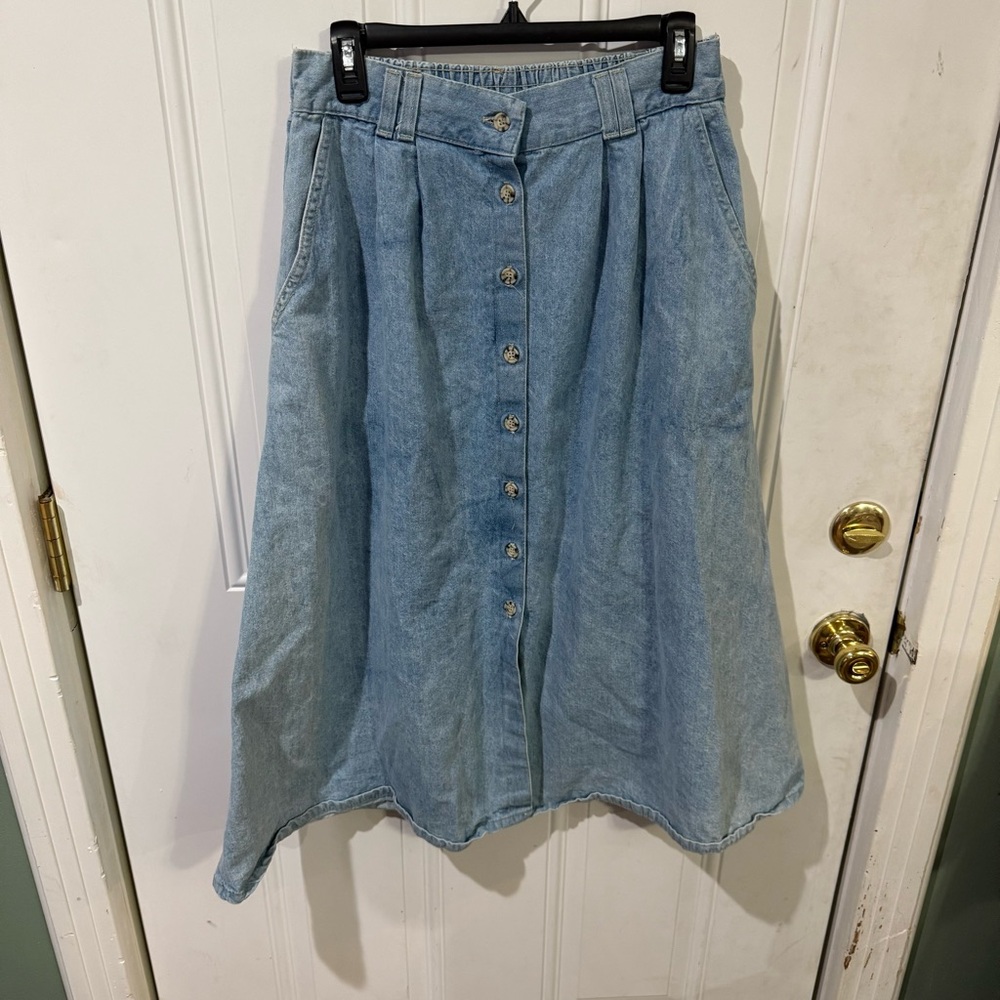 Vintage Carlyle Light Wash Button Front Denim Skirt Made in USA